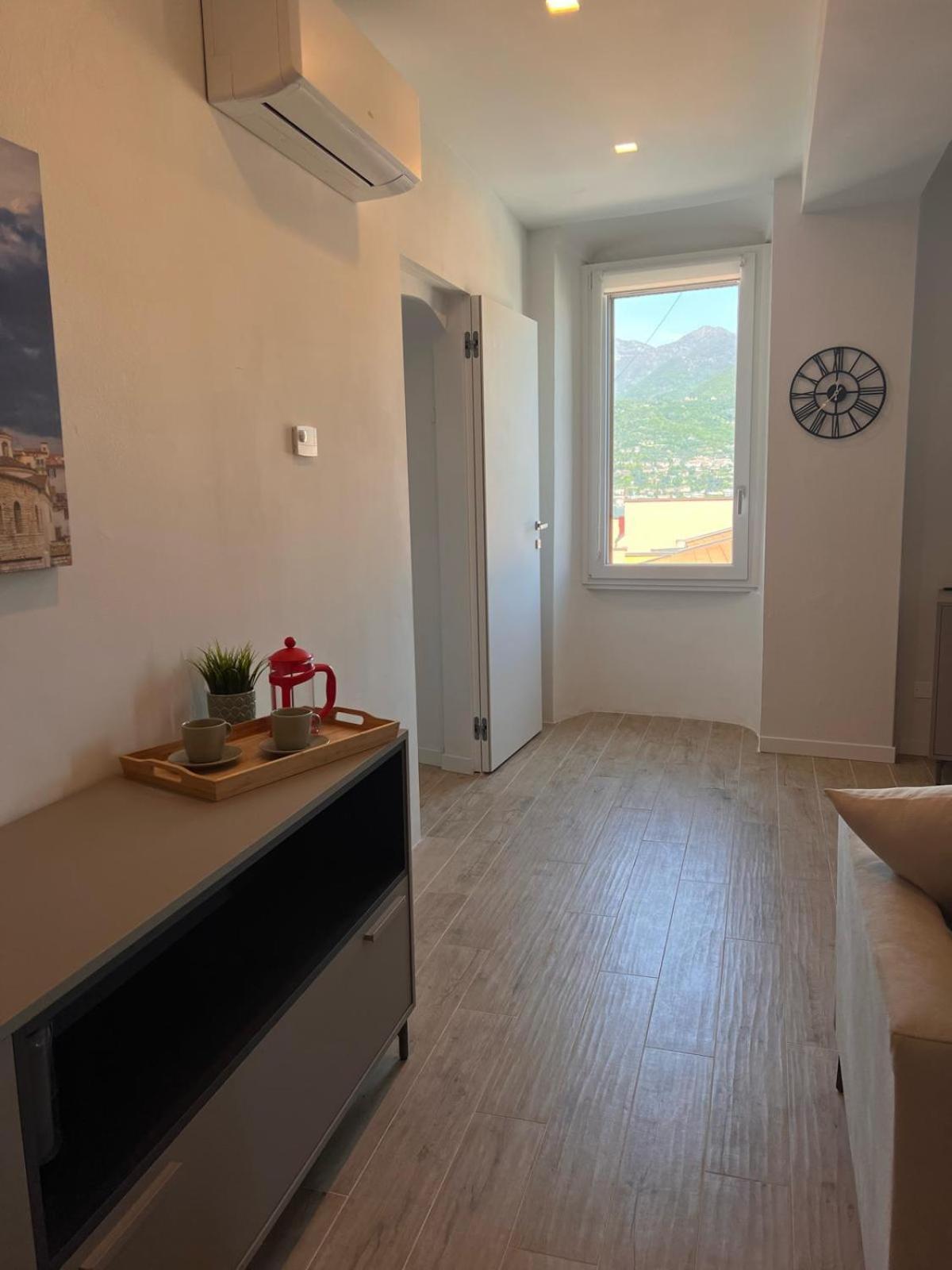 La Finestra Sul Garda Dreaming Holidays San Felice del Benaco Buitenkant foto