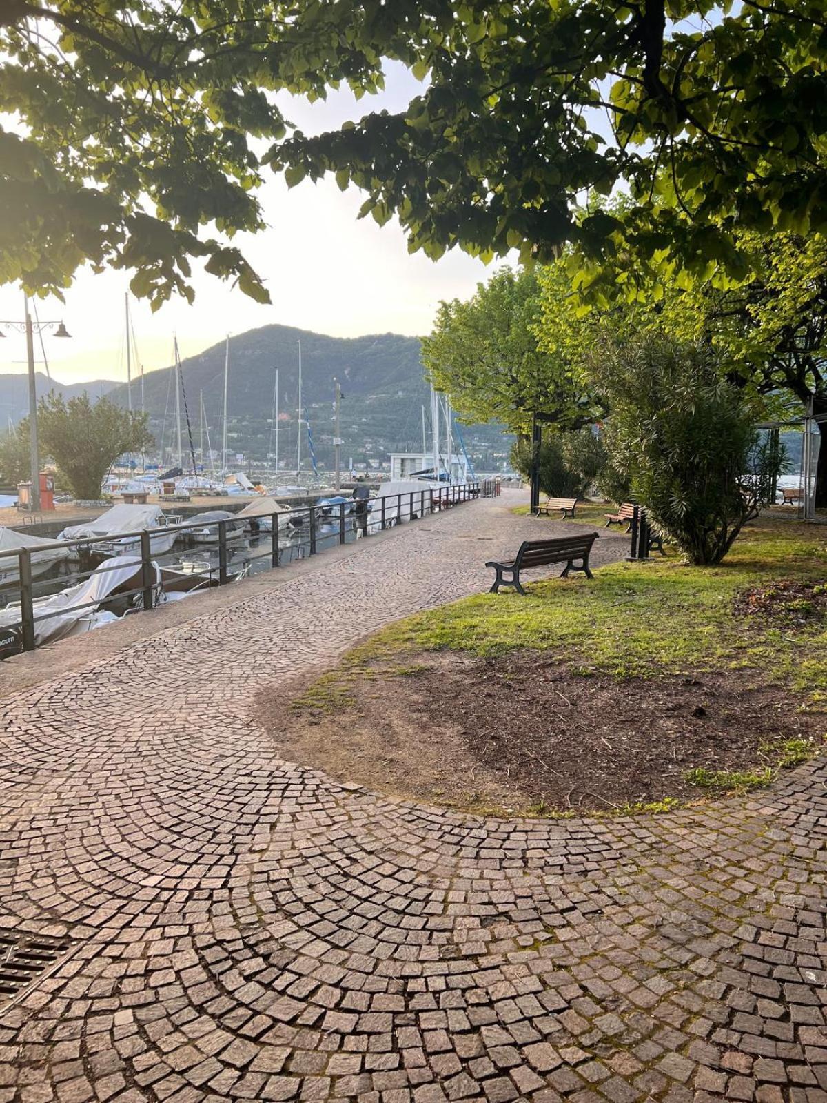 La Finestra Sul Garda Dreaming Holidays San Felice del Benaco Buitenkant foto