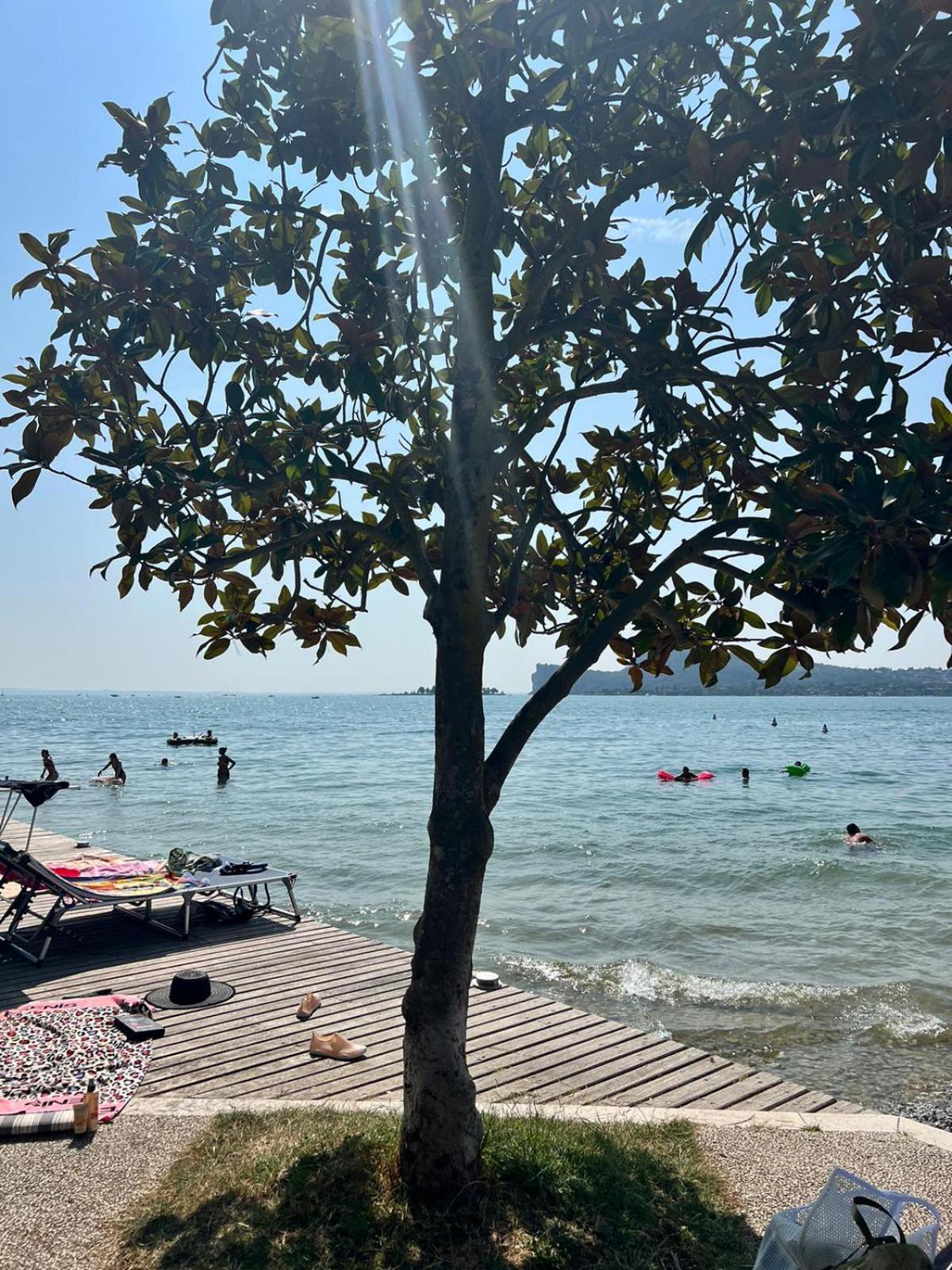La Finestra Sul Garda Dreaming Holidays San Felice del Benaco Buitenkant foto